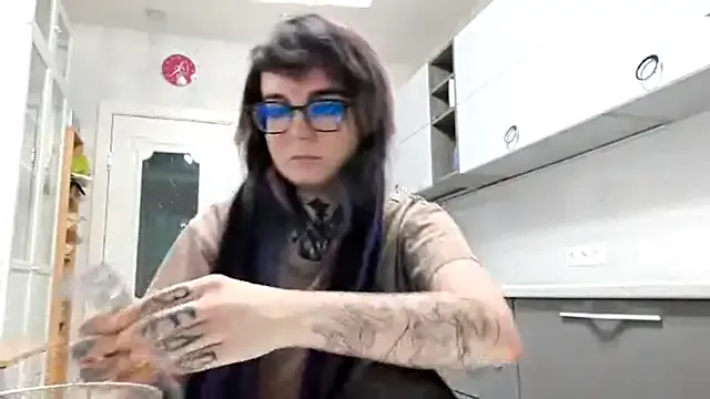 Runarunapi – webcam model profile photo Image 2