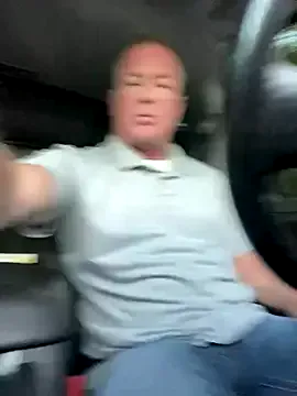 mon1_day – webcam model profile photo Image 2