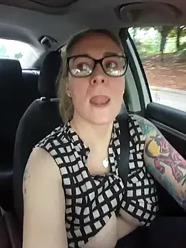 _milkyway – webcam model profile photo Image 3