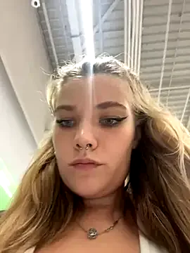 lil_eva live broadcast Image 7