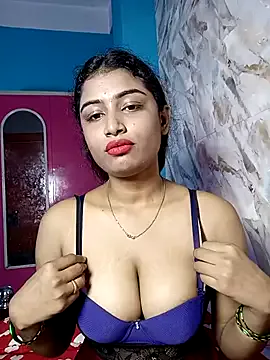luvlivvyy – webcam model profile photo Image 3