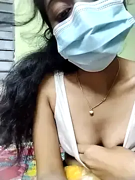 gracieparker – webcam model profile photo Image 3