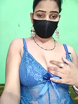 IORio2 – webcam model profile photo Image 10