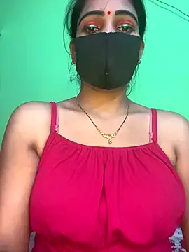 IORio2 – webcam model profile photo Image 18