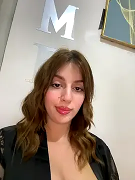 frenchava – webcam model profile photo Image 4