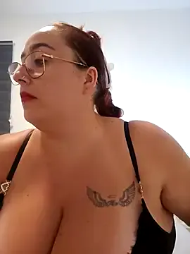 aonyan_7 – webcam model profile photo Image 9