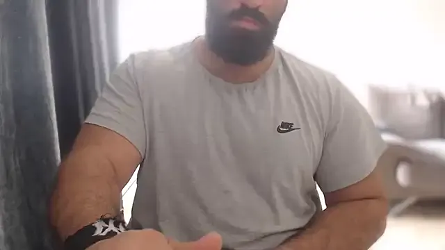 Runarunapi – webcam model profile photo Image 13