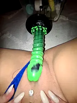 _milkyway – webcam model profile photo Image 10