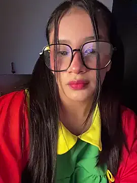 thai-dreamgirl – webcam model profile photo Image 15