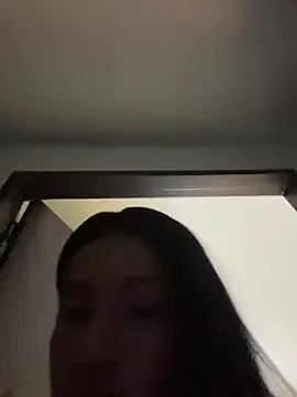 thai-dreamgirl – webcam model profile photo Image 9