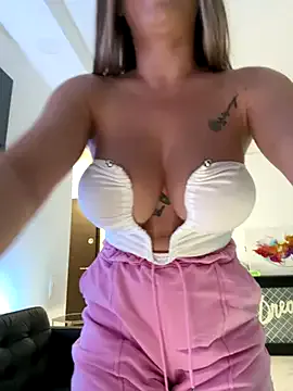 AnaCarrera – webcam model profile photo Image 12