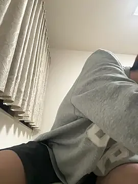 aviebby – webcam model profile photo Image 2