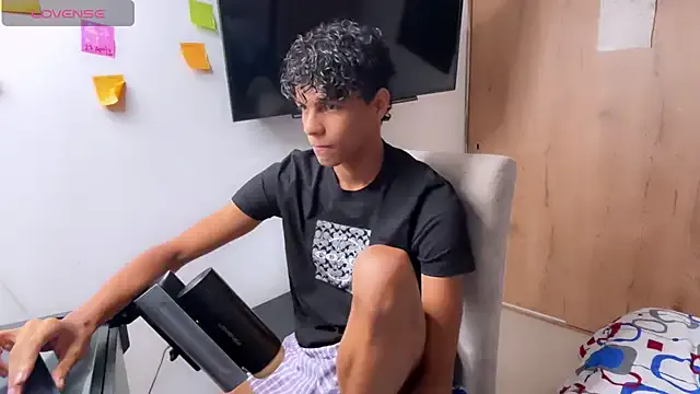 KAMESAN08 – webcam model profile photo Image 5