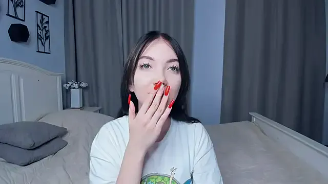 Runarunapi – webcam model profile photo Image 2