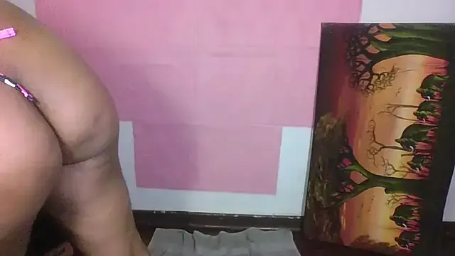 Runarunapi – webcam model profile photo Image 13