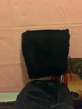 Runarunapi – webcam model profile photo Image 7