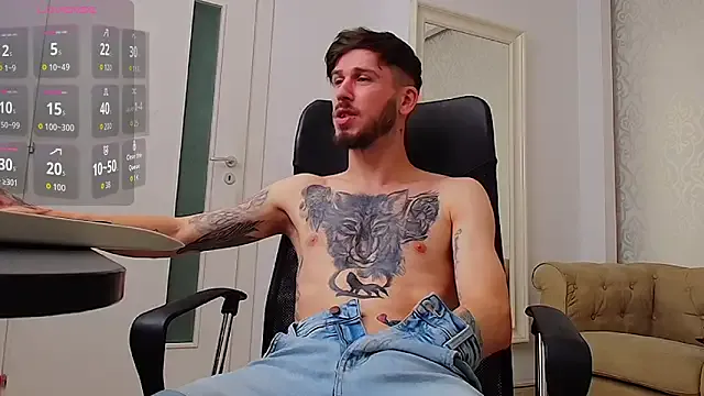 Runarunapi – webcam model profile photo Image 10