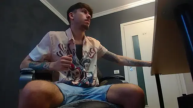 Runarunapi – webcam model profile photo Image 15