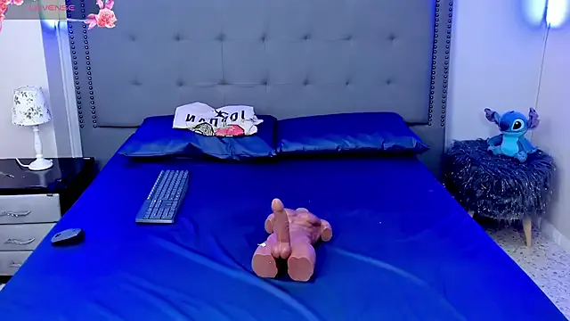 winter11 – webcam model profile photo Image 19