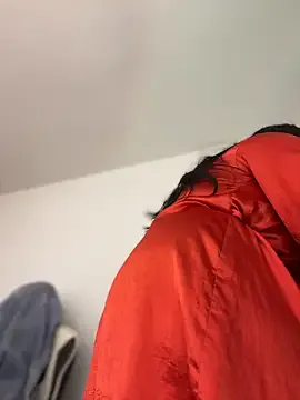 Runarunapi – webcam model profile photo Image 12