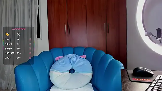 plump_bums live broadcast Image 15