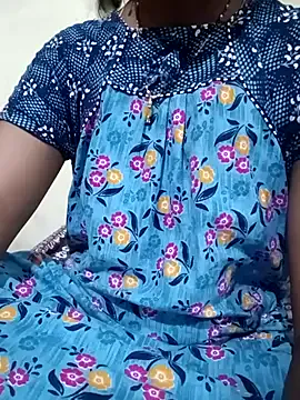 PumaShyXD – webcam model profile photo Image 12