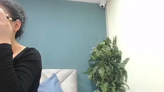 ThelmaJusto – webcam model profile photo Image 14