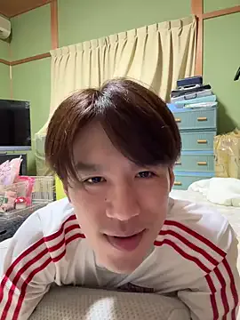 Runarunapi – webcam model profile photo Image 10