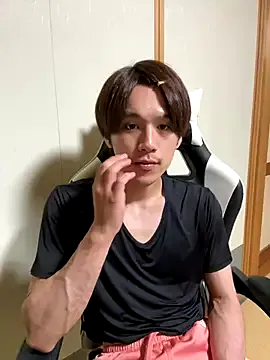 Runarunapi – webcam model profile photo Image 13