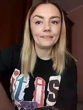 PumaShyXD – webcam model profile photo Image 15