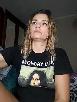 PumaShyXD – webcam model profile photo Image 7