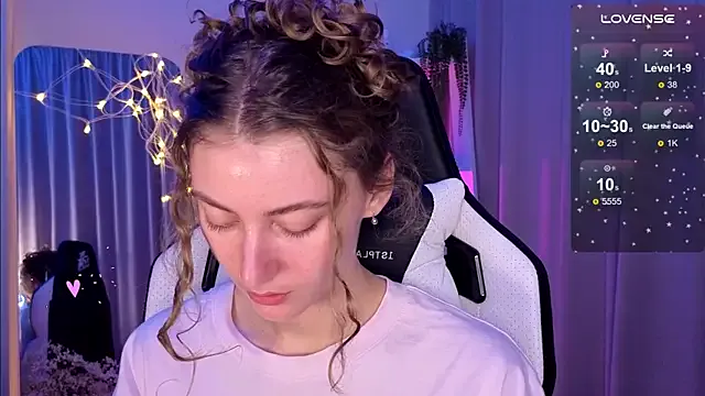 lady_curls live broadcast