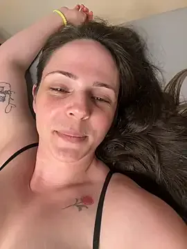 LOVE_MIREI_LOVE – webcam model profile photo Image 7