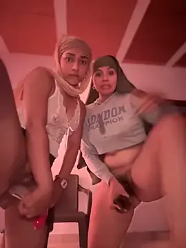 dirtypub – webcam model profile photo Image 12