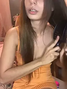 OneInAMillionXXX – webcam model profile photo Image 18