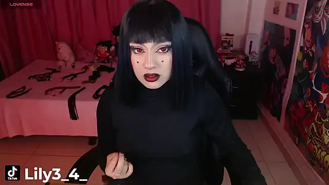 Runarunapi – webcam model profile photo Image 11