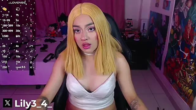 Runarunapi – webcam model profile photo Image 7