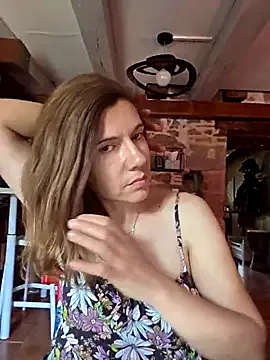 PumaShyXD – webcam model profile photo Image 6