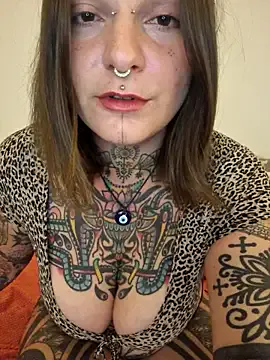 SEXBAEL – webcam model profile photo Image 17