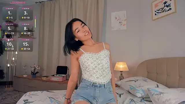 Runarunapi – webcam model profile photo Image 16