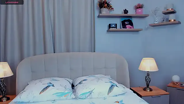 Runarunapi – webcam model profile photo Image 5