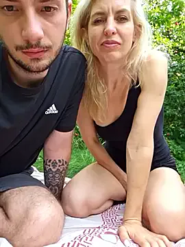 HotSilli152 – webcam model profile photo Image 2