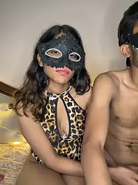 Runarunapi – webcam model profile photo Image 14