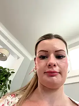 LexiCoco live broadcast Image 15