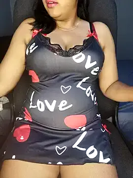 Runarunapi – webcam model profile photo Image 8