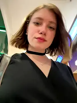 mollyflwers – webcam model profile photo Image 13