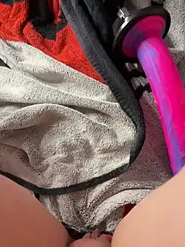 tinyangelxx – webcam model profile photo Image 2