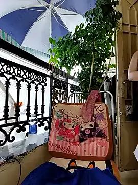 EmmiiGlow live broadcast Image 10