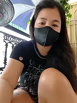 EmmiiGlow live broadcast Image 14