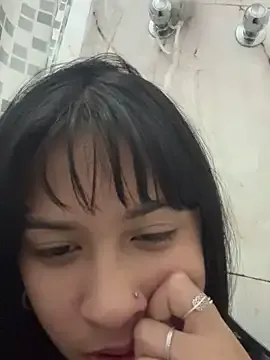 jennycutey – webcam model profile photo Image 2